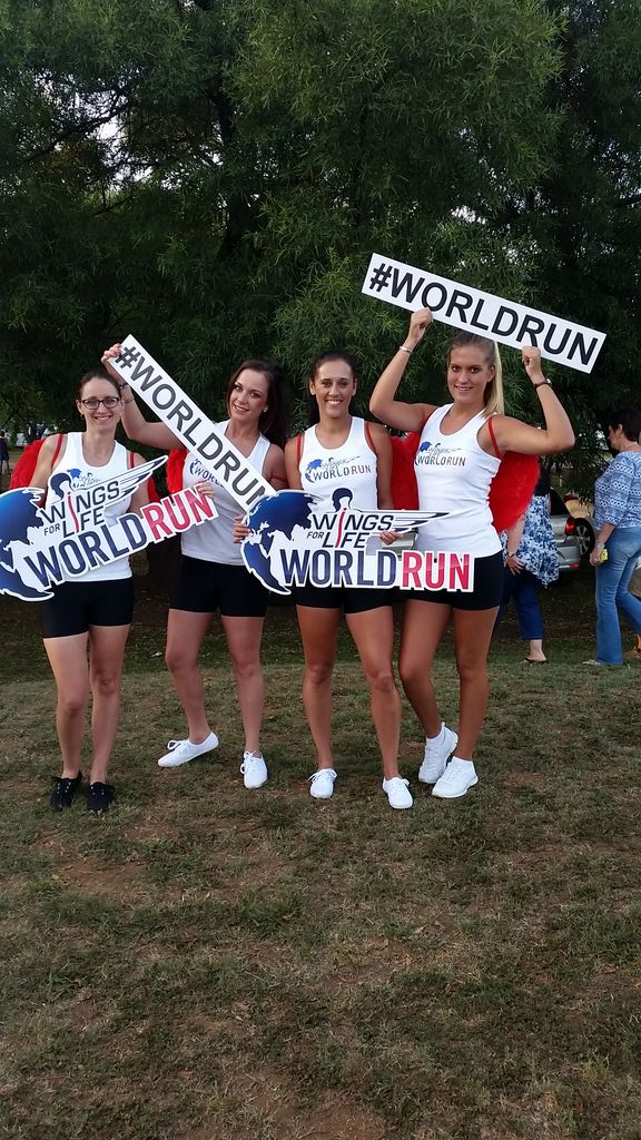 jrencontre's tweet photo. @BESTERNICK @ReneeJordaan @ChadScalzini The girls are ready #BronhorstspruitMarathon to promote @WFLWorldRun 8 May https://t.co/t8WIVb56S2