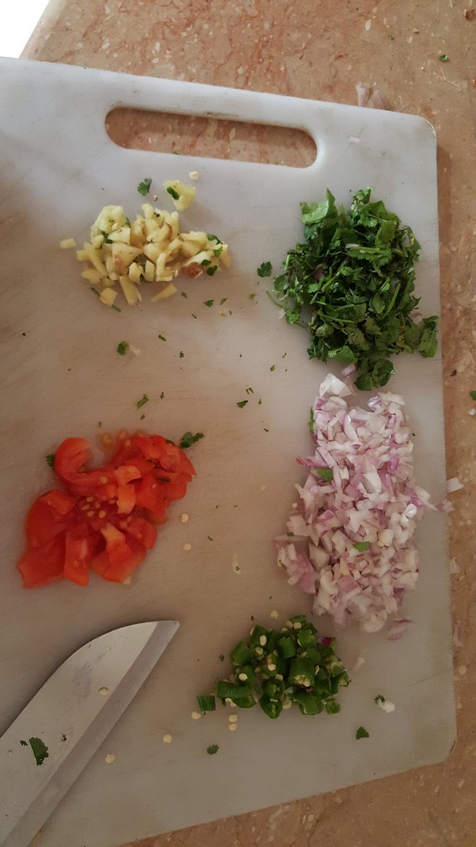 NoumanSouhail's tweet photo. Lets start the day ... #Breakfast #Selfamade https://t.co/d5b9BouEfy