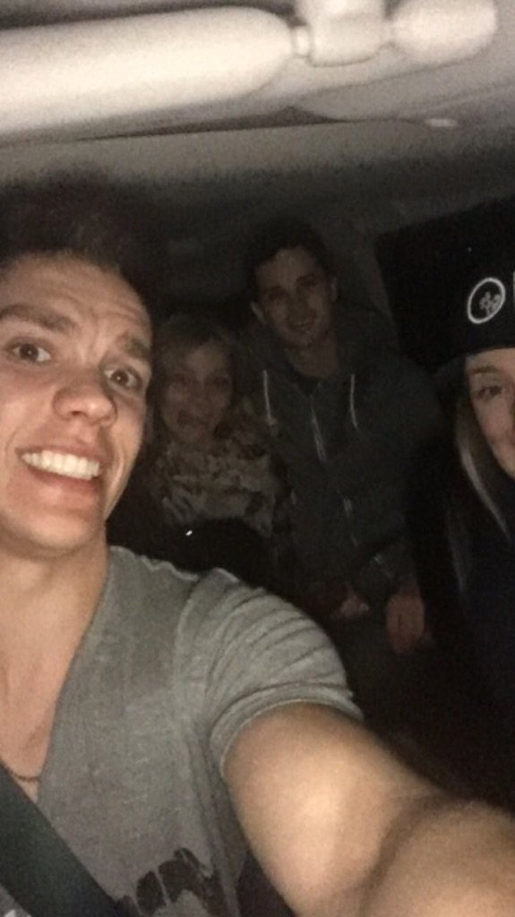 DMK_2016's tweet photo. Kardy and Dee spent the last 12 hours in the car with non-med friends on the way to Fernie! #mbwellness #keepsmewell https://t.co/VoU5prQbeP