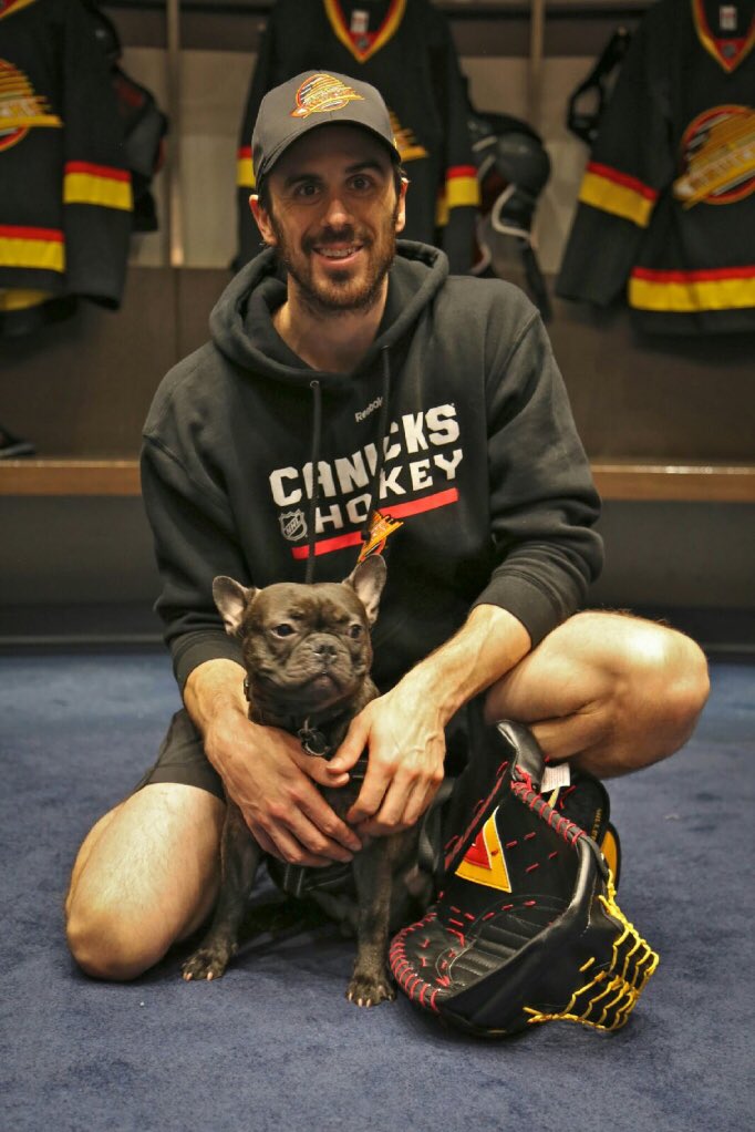 RyanMiller3039's tweet photo. Help raise money for @BC_SPCA outside Rogers Arena tomorrow 2pm north plaza or section 317 in game. #myboyPuck https://t.co/hVPp40caUi
