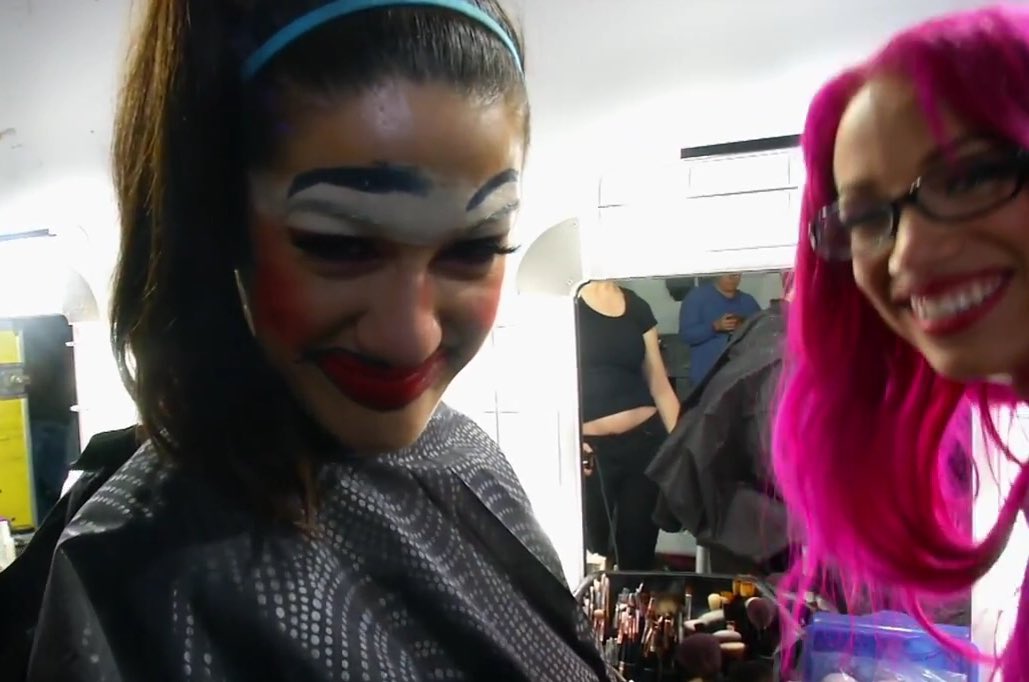 favdivapics's tweet photo. Sasha and Bayley, UpUpDownDown. (2016) https://t.co/7cU0tgxRYh