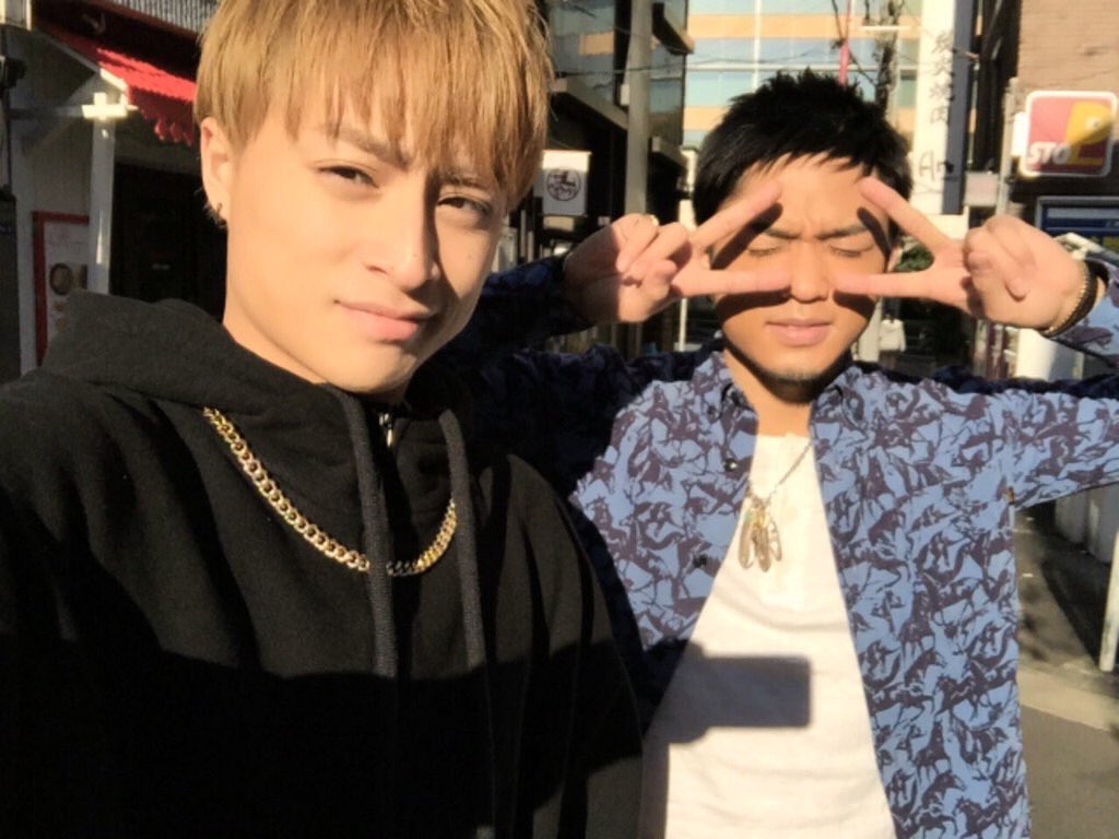 Ags8lE's tweet photo. キャー🙊
亜嵐前髪下ろしてる⤴️💗 https://t.co/oSbQJBzNhb