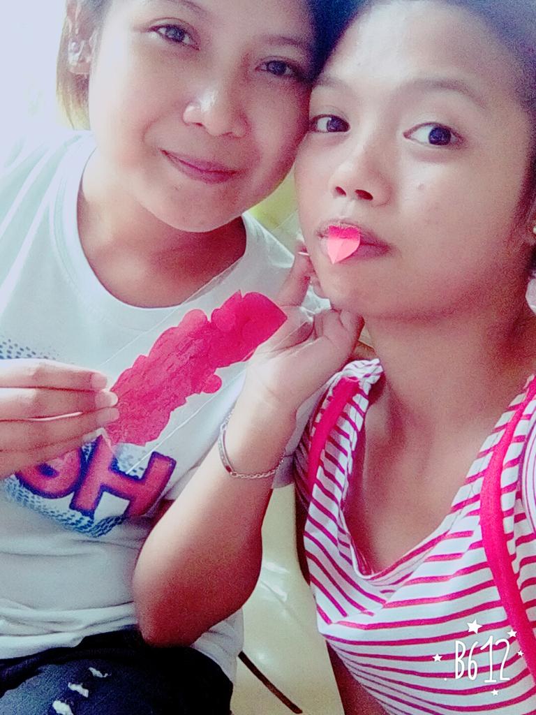 sheykai's tweet photo. VALENTINES DAY is approaching . Bc kami kakagawa ng Hearts 😂😂 Wala namang pagbibigyan 👊👊 https://t.co/Facu8KPY79
