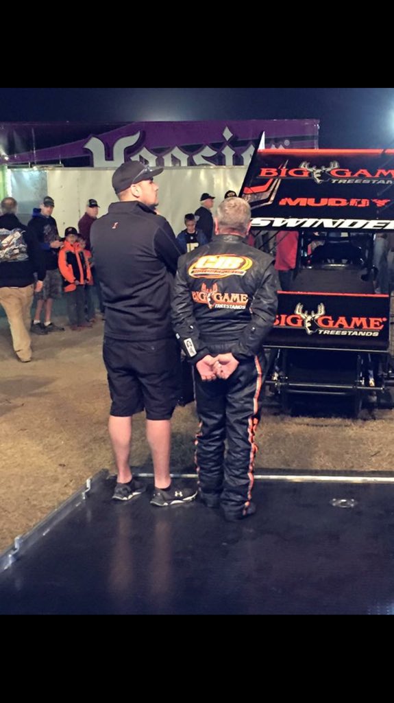 BenHissitt's tweet photo. What you can learn from this man is pure amazing, I need him on my race team!! #crewcheif #carcheif #driver https://t.co/M8bKI0SjVo