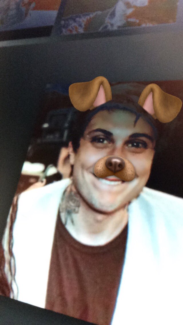 FrnkAllTheTime's tweet image. I WAS MESSING AROUND ON SNAP CHAT AND I LOVE LIFE