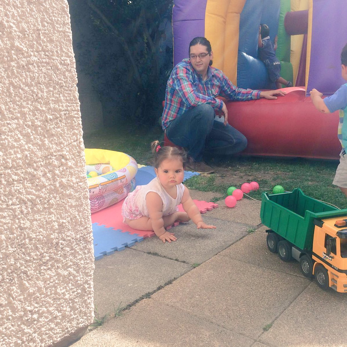 Orly_Pradena's tweet image. @MallPlazaCL el amor que mi @jp186 siente x nuestra #SofiaRayen Eso #MeGustaDeTi  PRONTO cumpliremos 1 año de papis!