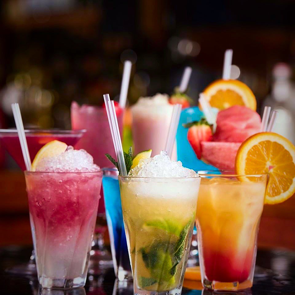 #ValentinesDay the perfect excuse for a cocktail... check out our LOVEly line-up ready for tomorrow! #FrankiesFav