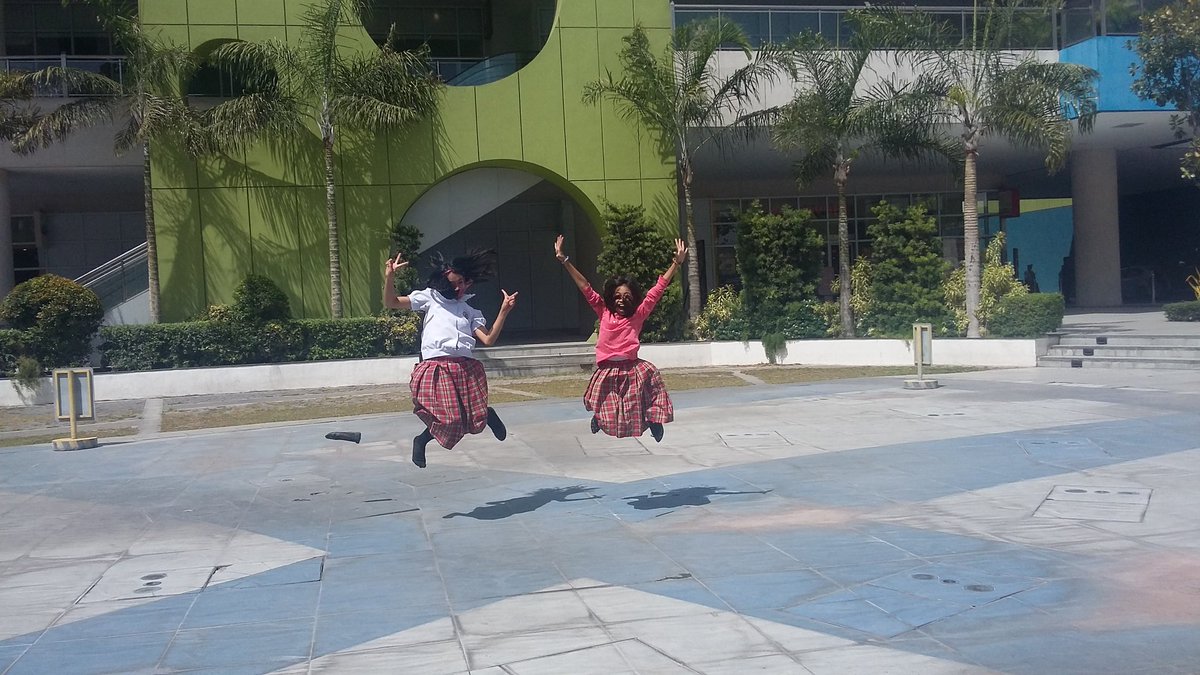 altheanicole04's tweet photo. Jumpshot😉 @MarySangga https://t.co/Fd3BaXWBhm
