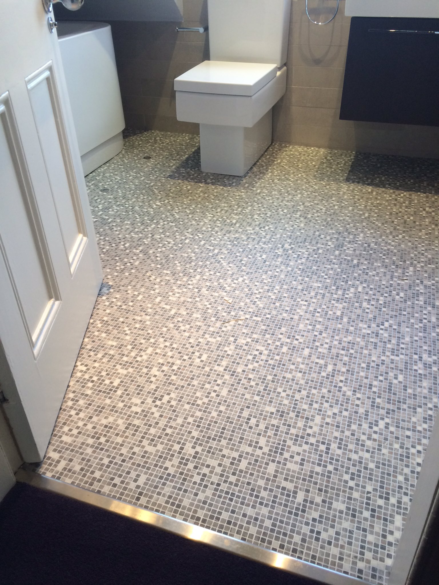 Bathroom Flooring Glasgow – Flooring Ideas