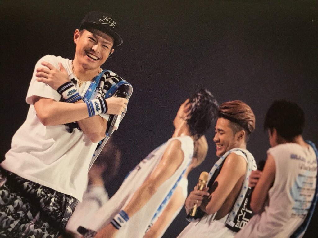 Ags8lE's tweet photo. 隆二ポーズ流行らせたい💫 https://t.co/9RvBPOkATD