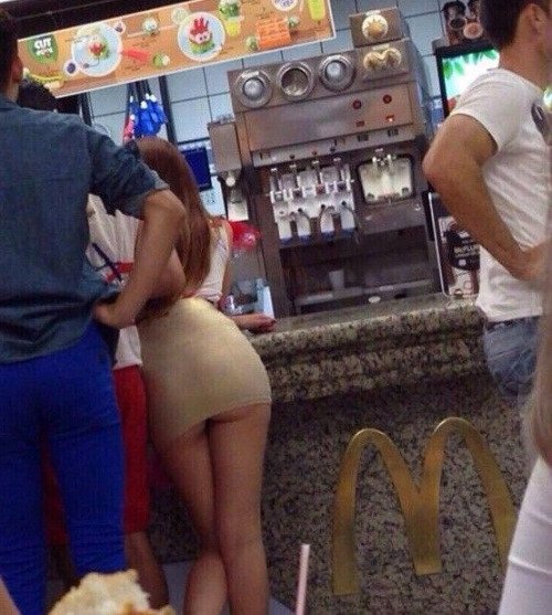 TheRealFliPP's tweet photo. Photo https://t.co/x87mGPRGuU #ass_flash #big_ass #public_flashing https://t.co/MsQYyoMIyB
