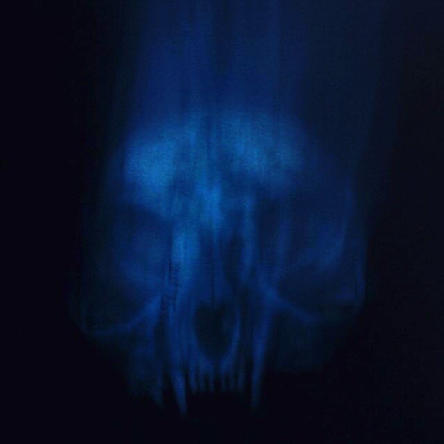 CRD_studio's tweet photo. "Memento" fromage Perception of death #skull #crd  #crdstudio #abstract  #abstractphoto #death #abstraction https://t.co/5tSHTTSPmG