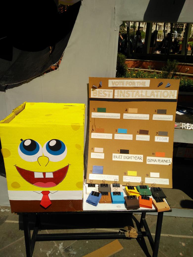 Have you voted for your favorite #installation yet? #dzma2016 #Pune #media #design #relivinthe90s