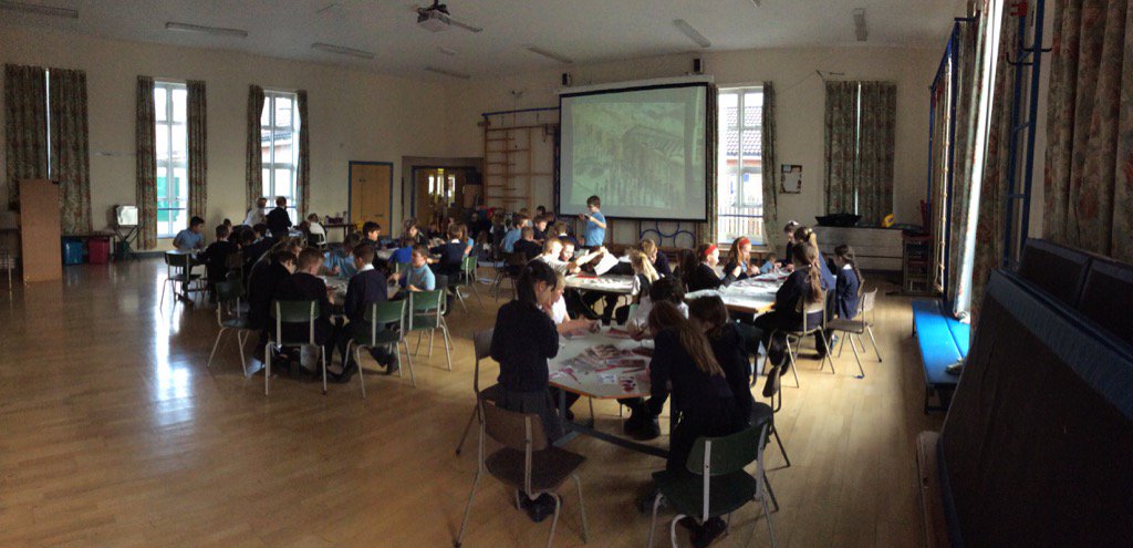 derwentclass's tweet photo. Amazing art lesson with @derwentclass @fossclass in the hall today! https://t.co/CN3PywyD5s