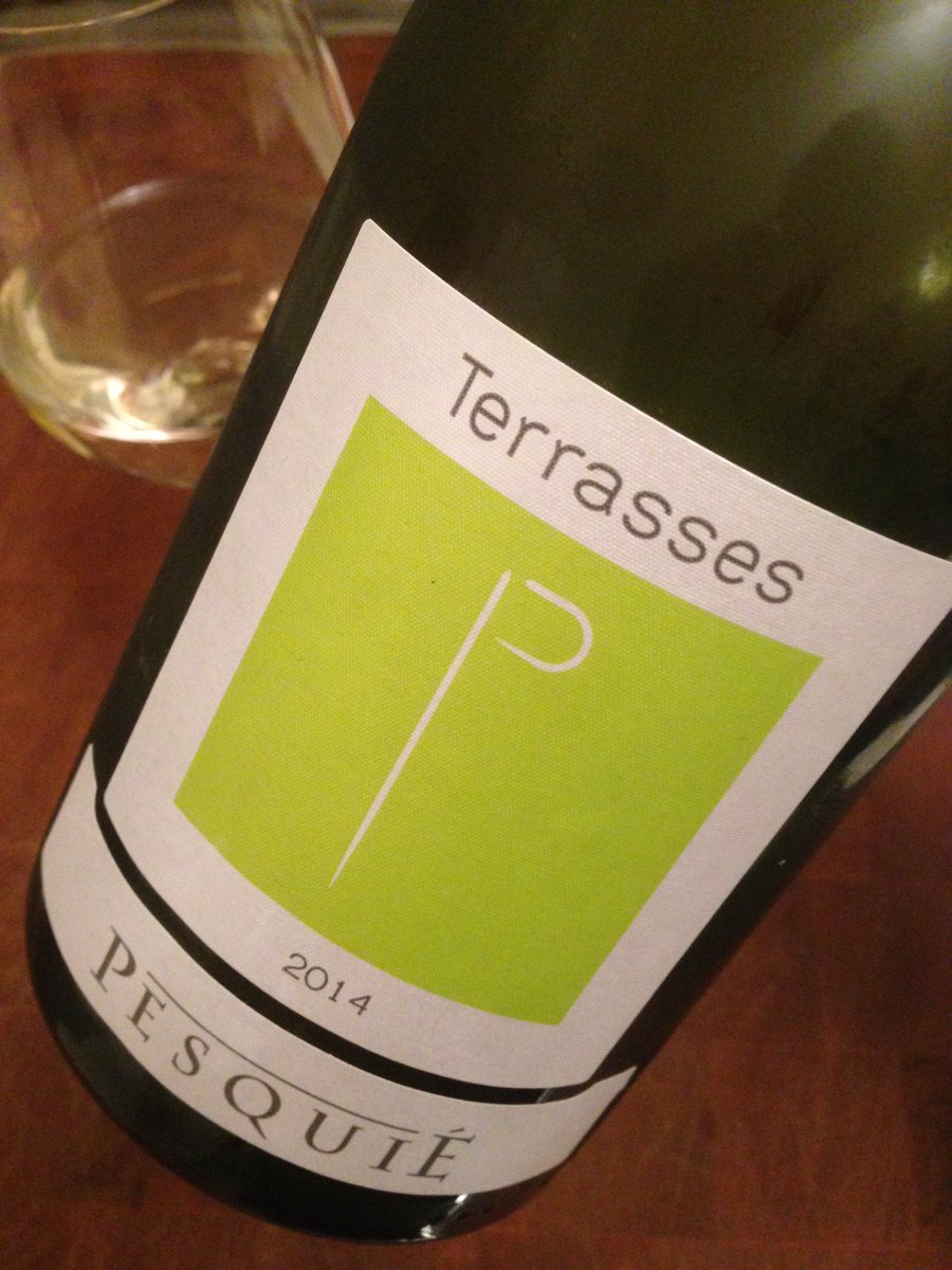 Easy sippin' peach pear almond '14 Pesquié Viognier Roussanne <a href="/RhoneWine/">RhoneValleyVineyards</a> by <a href="/fredchaudiere/">Fred Chaudiere</a> in @AOCVentoux