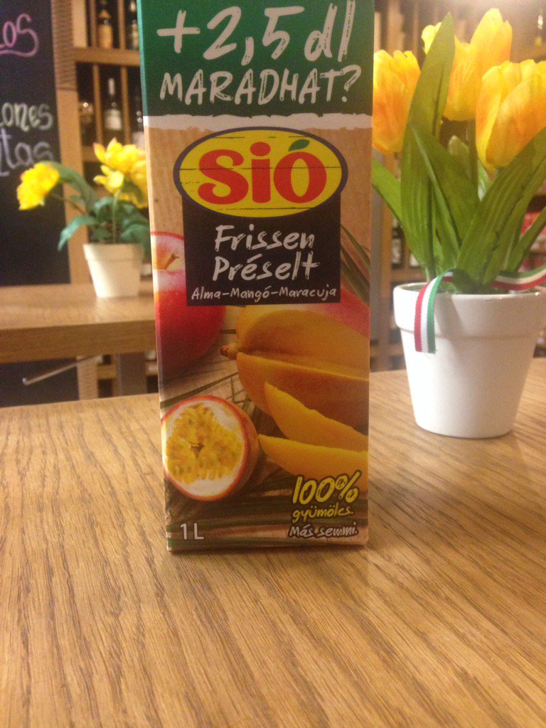 Nos levantamos con zumo de mango y maracuya 😋 #paprikagourmet @drestarantesrc <a href="/Ines_Butron/">Atable. es</a> <a href="/gemaesantiago/">DivinosSabores</a> <a href="/BacoyBoca/">Baco y Boca.</a>