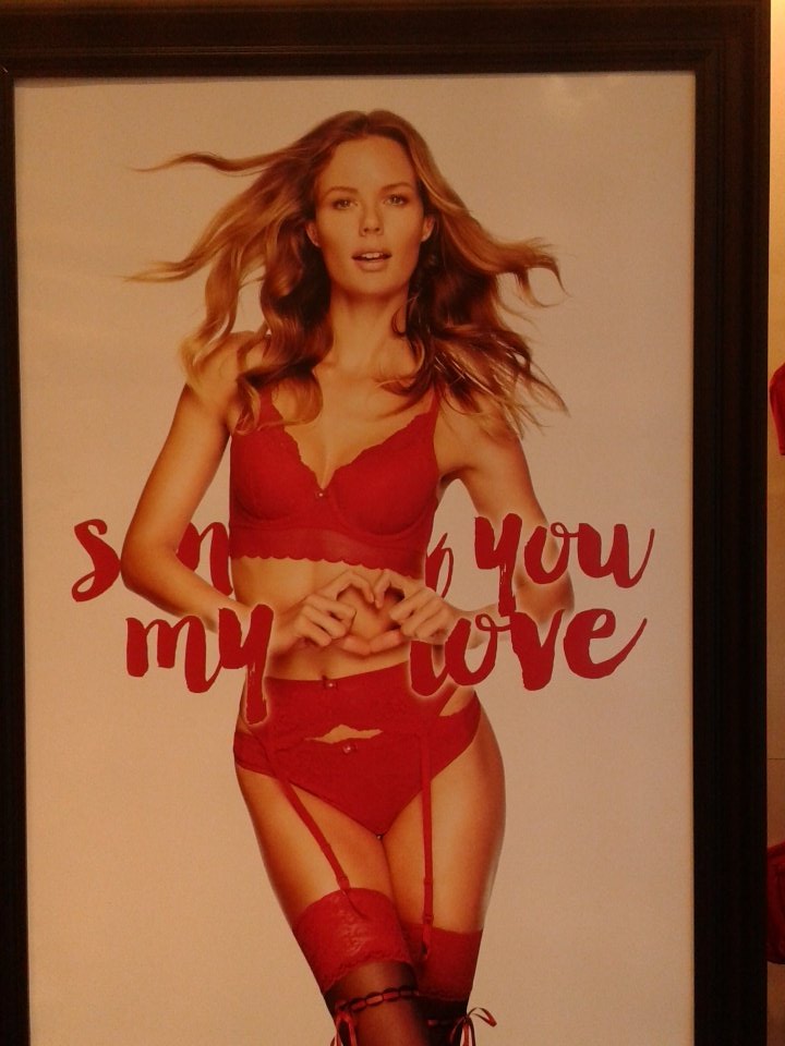 Today! At Hunkemoller Gouda Memberday 20% discount! Also on our valentines collection! 
See you today!