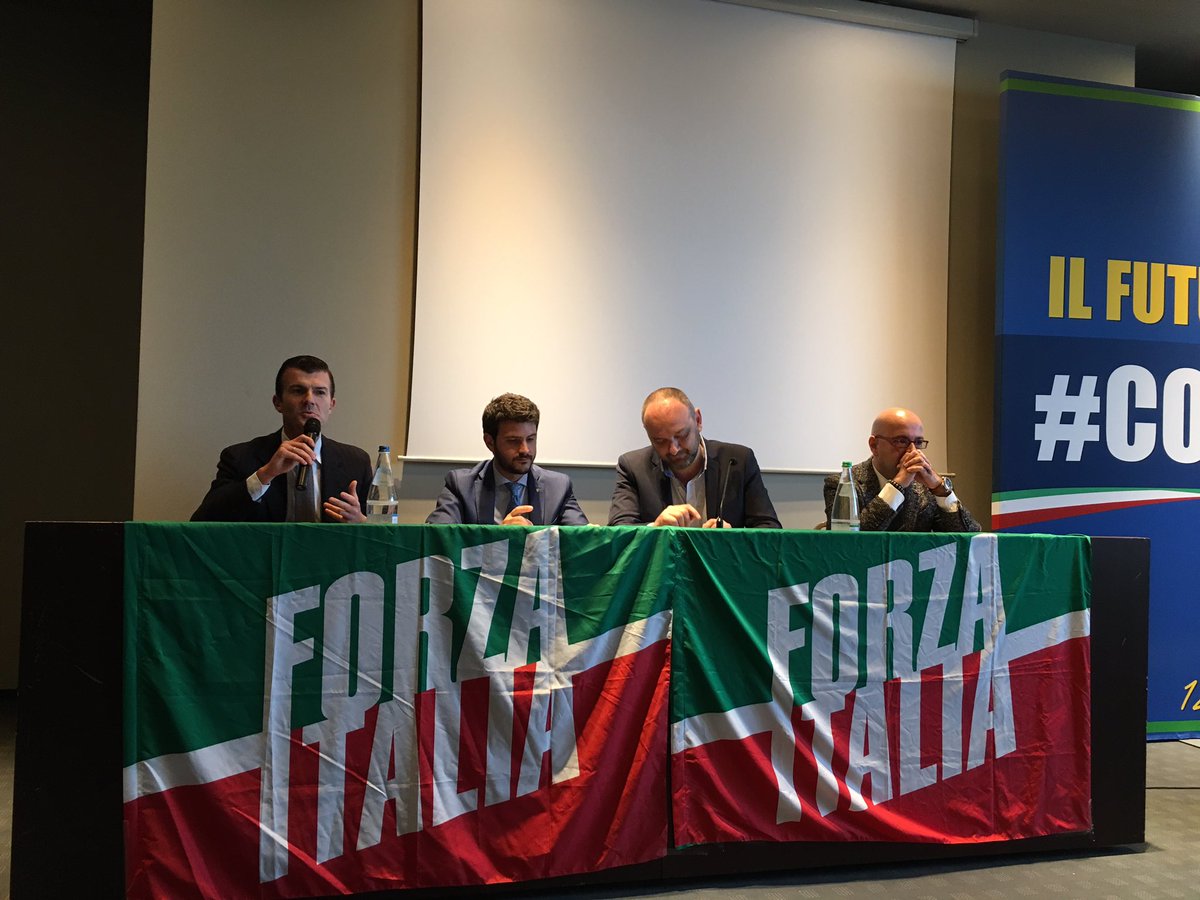 VAndrea_Vaccaro's tweet photo. Modena, "NOI il futuro centrodestra #costruiamolo !" @FI_Giovani @forza_italia @IlSilliDiPrato @giordanoriello https://t.co/Gyeluhzxj4