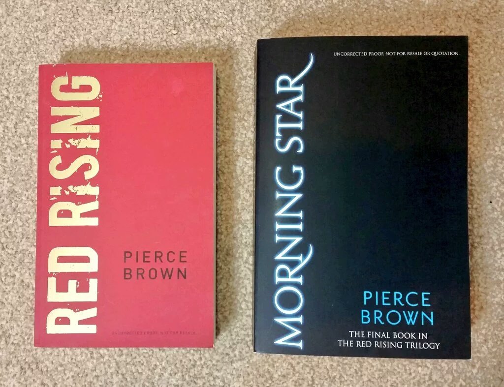 GlamazingSarah's tweet photo. Last ditch attempt to find an arc of Golden Son before I meet Pierce Brown. Anyone? I will love you forever and ever https://t.co/3DQoj4GvG2