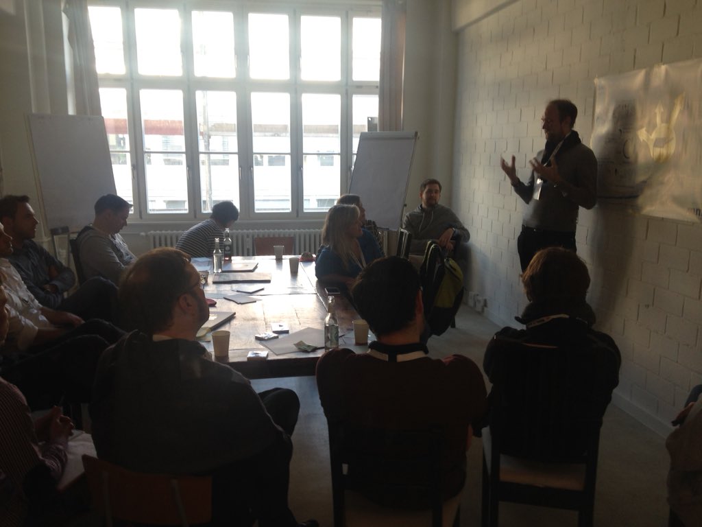 leancamp's tweet photo. @leancamp in action #leancampbln #sessions #getinspired #validatingideas #culturemapping #leanstartup #biomimicry https://t.co/fQ3tltmBAs