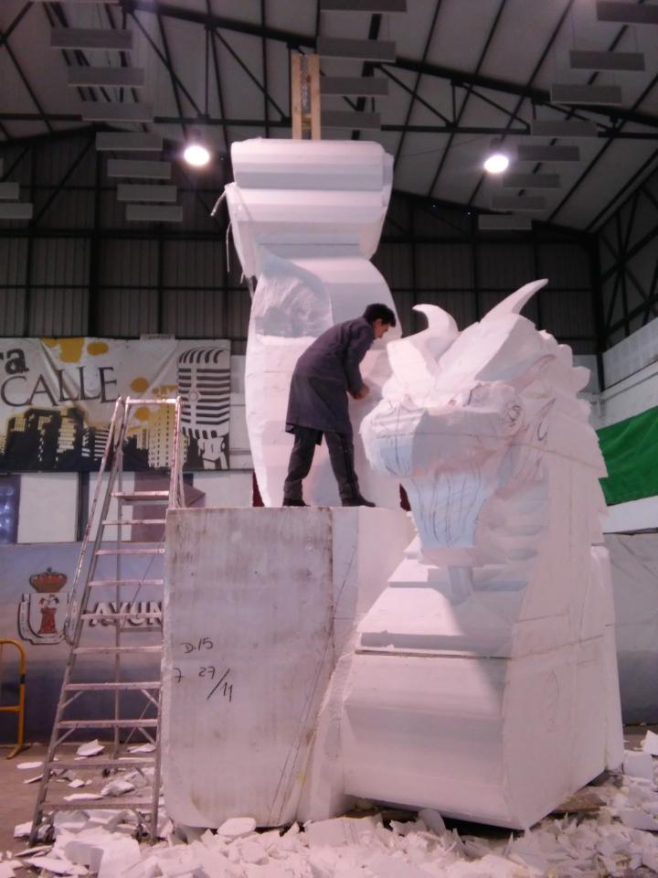 SanJoseMR's tweet photo. Aquí, en primicia, algunas fotos del proceso de elaboración de las figuras de la Falla 2016 https://t.co/0uLikIYgy0 https://t.co/1cMeNsMQVf