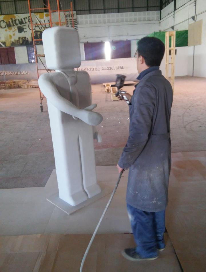 SanJoseMR's tweet photo. Aquí, en primicia, algunas fotos del proceso de elaboración de las figuras de la Falla 2016 https://t.co/0uLikIYgy0 https://t.co/1cMeNsMQVf
