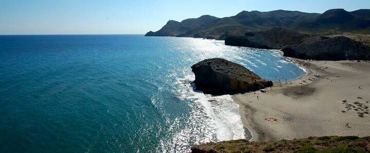 Anabelmateos's tweet photo. Si alguien duda donde pasar la #SemanaSanta o el verano... #Almería #ParqueNatural #GaboDeGata https://t.co/QPYSOxeVTw
