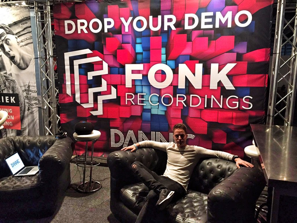 dannic's tweet photo. Here we go! Catch me two days at @dancefairofficial with the @fonkrec demodrop!! https://t.co/8VVxzJTxlB