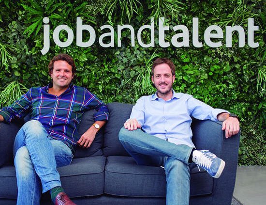 BcnPhotoMag's tweet photo. 10 jóvenes #startups que han conseguido éxito mundial en poco tiempo https://t.co/eGg1xkYZ5u https://t.co/z5PPIJrTOG