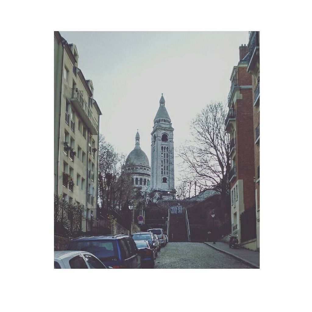 ParisInstagram's tweet photo. 💒 #Paris #France #pigalle #montmartre #sacrecoeur #travel #traveling #travelling #frenchst… https://t.co/B3u5dJmThQ https://t.co/Mr8g9Xb9kO