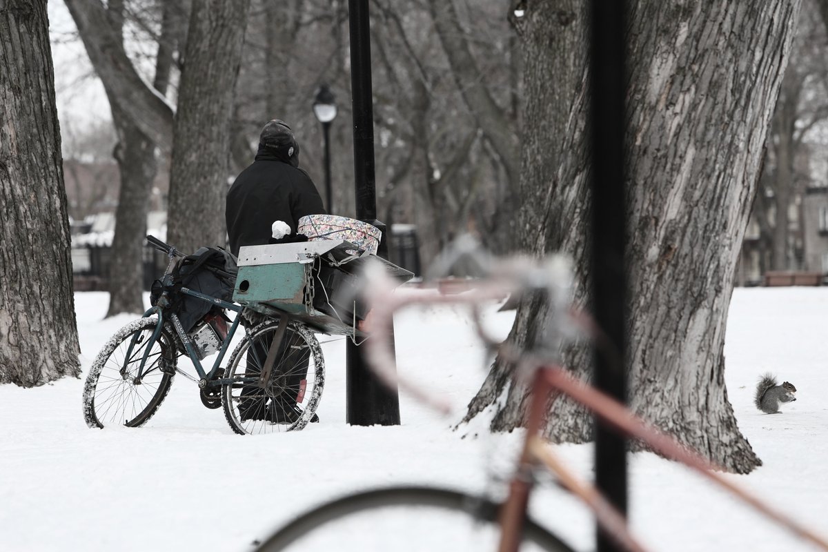UNEP's tweet photo. Did you #BikeToWork yesterday? In Oulu, Finland, people ride bikes in the snow everyday: https://t.co/1gTDs1scgI https://t.co/0njGFvz3uG
