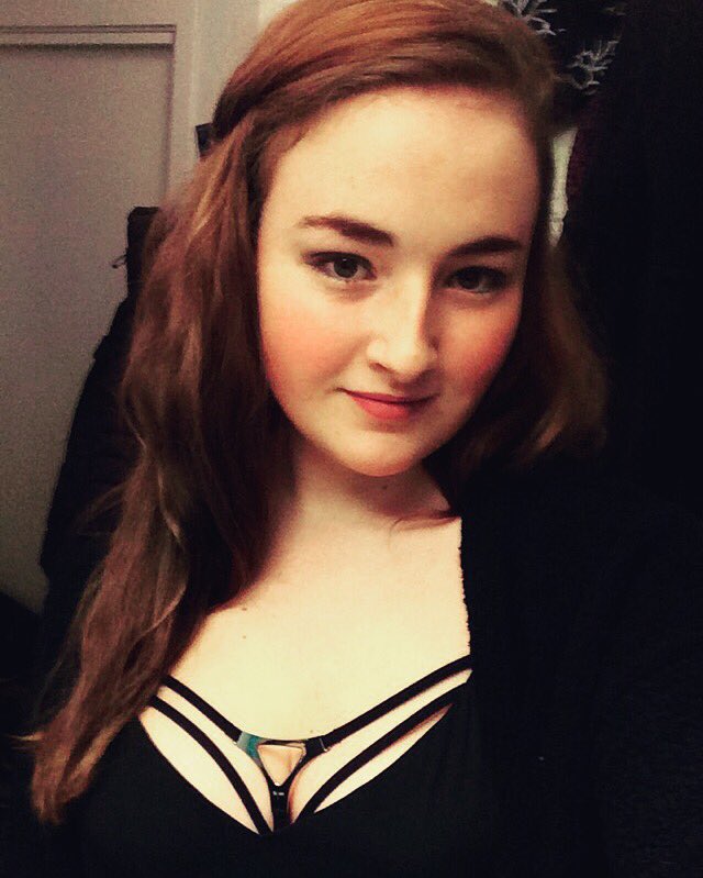 CathrineKetelse's tweet photo. #pose #selfie #teen #19 https://t.co/u5b3q6buxZ