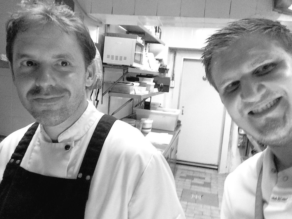 Cheeky kitchen shift to help <a href="/DragoncelloRoy/">Dragoncello Dining</a> much enjoyed thanks mate😉