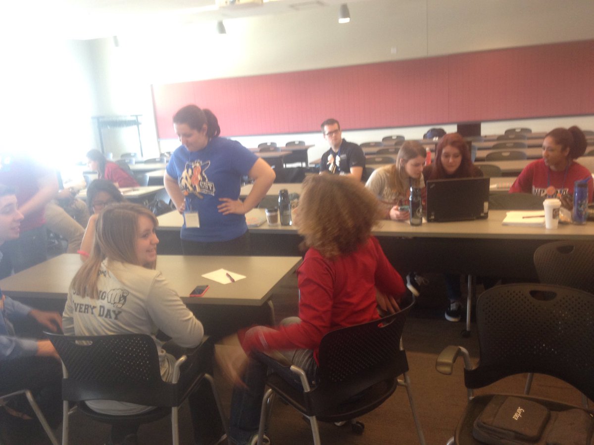 IUPUI_IRHOC2016's tweet photo. Looks like everyone is having a blast so far! #IRHOC2016 https://t.co/NF1sjJWEUK