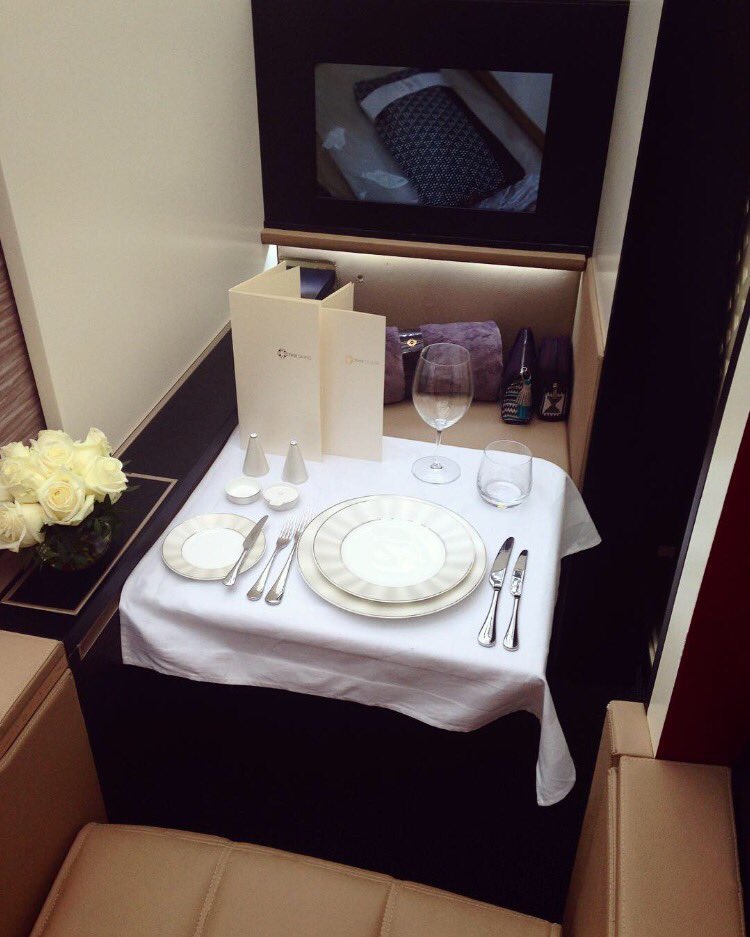 LaBoutiqueRP's tweet photo. Aperçu de la #FirstSuite d'#EtihadAirways au festival #TasteOfParis ✈️ @etihadairways @Taste_ofParis #gastronomy https://t.co/X5jbkoA76w