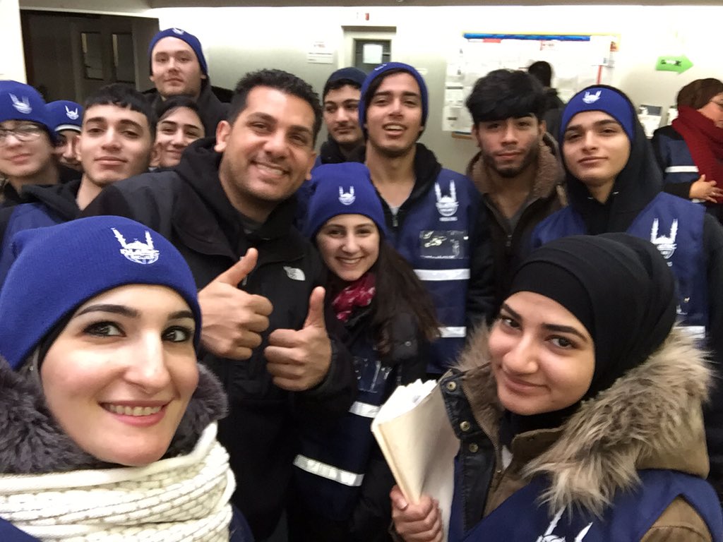 lsarsour's tweet image. Thank you to @takeonhate for joining #FlintWaterCrisis efforts w/ @IslamicRelief today. #Muslims4Flint