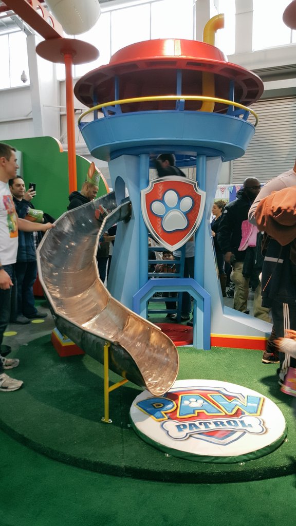 paw patrol lookout tower slide