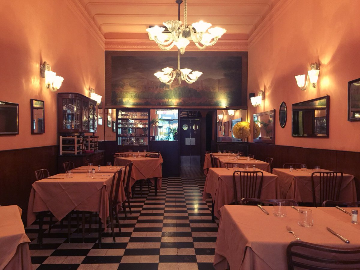 marienavisual's tweet photo. Recomendaciones para comer bien en Milán.
#milan #comerenmilan #comidaitaliana

+enblog:

https://t.co/I5s796lwes https://t.co/i5Rz0yRN5R