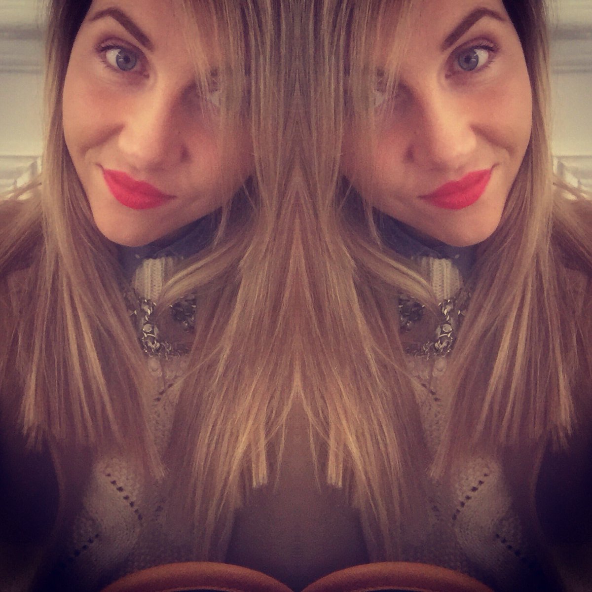 MbyNight's tweet photo. #selfie https://t.co/J8vajEHBub