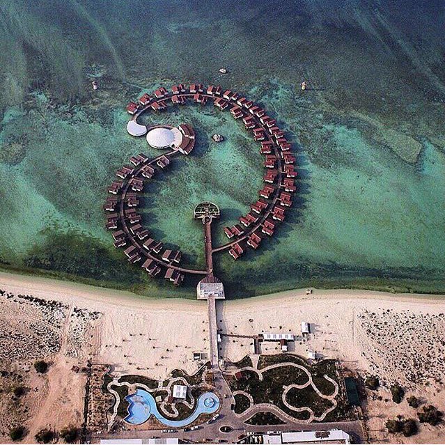 IranPics's tweet photo. Toranj hotel #Kish https://t.co/K5zTX4TSlW