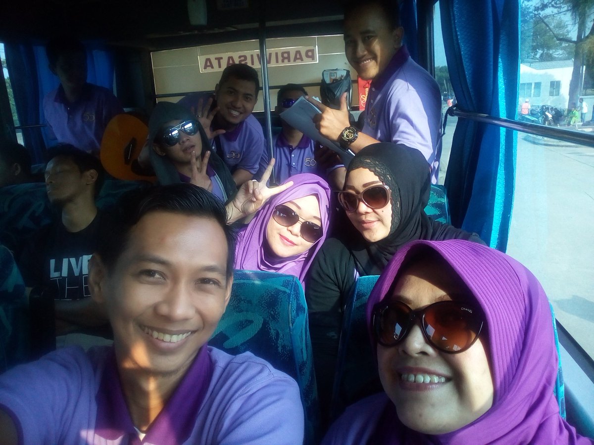 neytze's tweet photo. Purple moments.. @karina_2511 @dewiyudha @goodtimes_NET #goodtimes_net_wefie https://t.co/Y8Z1r4xkzY