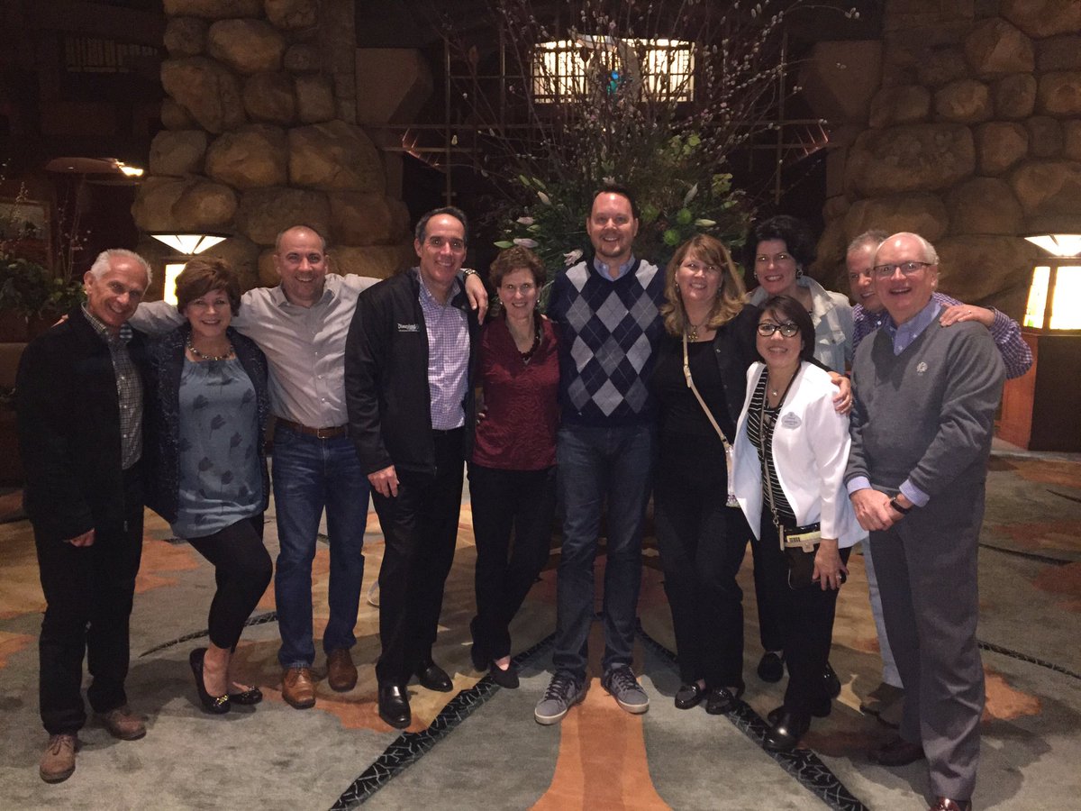 MaryKreins's tweet photo. Perfect ending to AMC Institute at Disney's Grand Californian Hotel &amp; Spa! #AMCIAM @DisneyMeeting https://t.co/X9ahX4OXUW