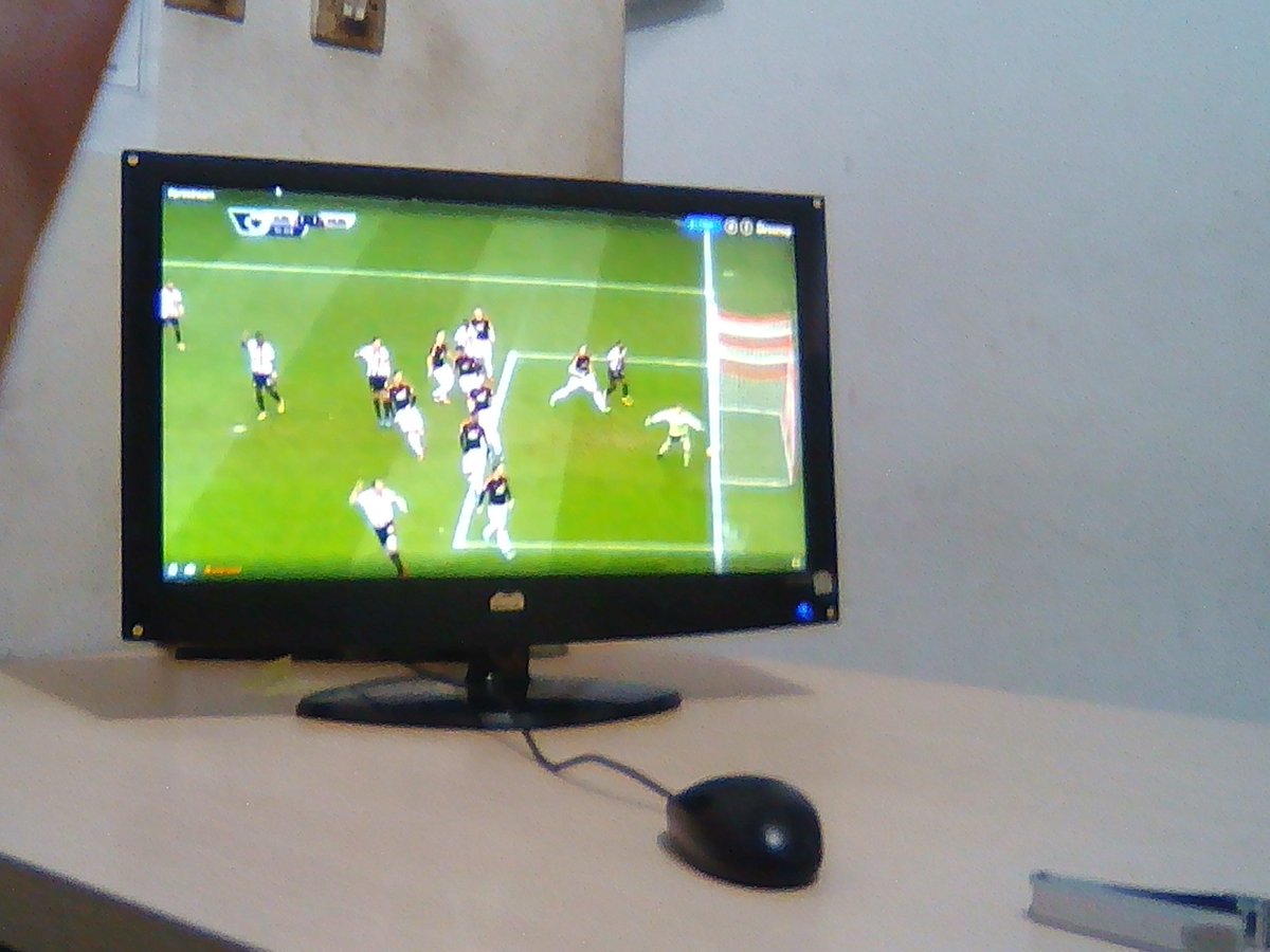 adzie20july's tweet image. Sunderland vs #mufc, watching via #ProStream #ggmu