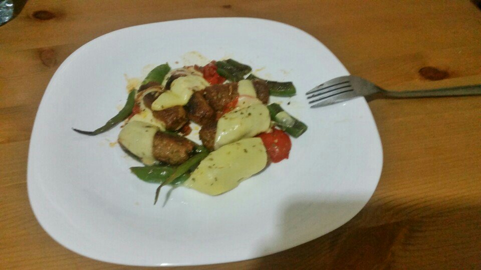 Çok sık olmasa ta arada yemek yapmayı sevdiğım doğrudur 😃😄😉 — Hüsne's Home mekanındayım swarmapp.com/c/dxI49wOTjgn