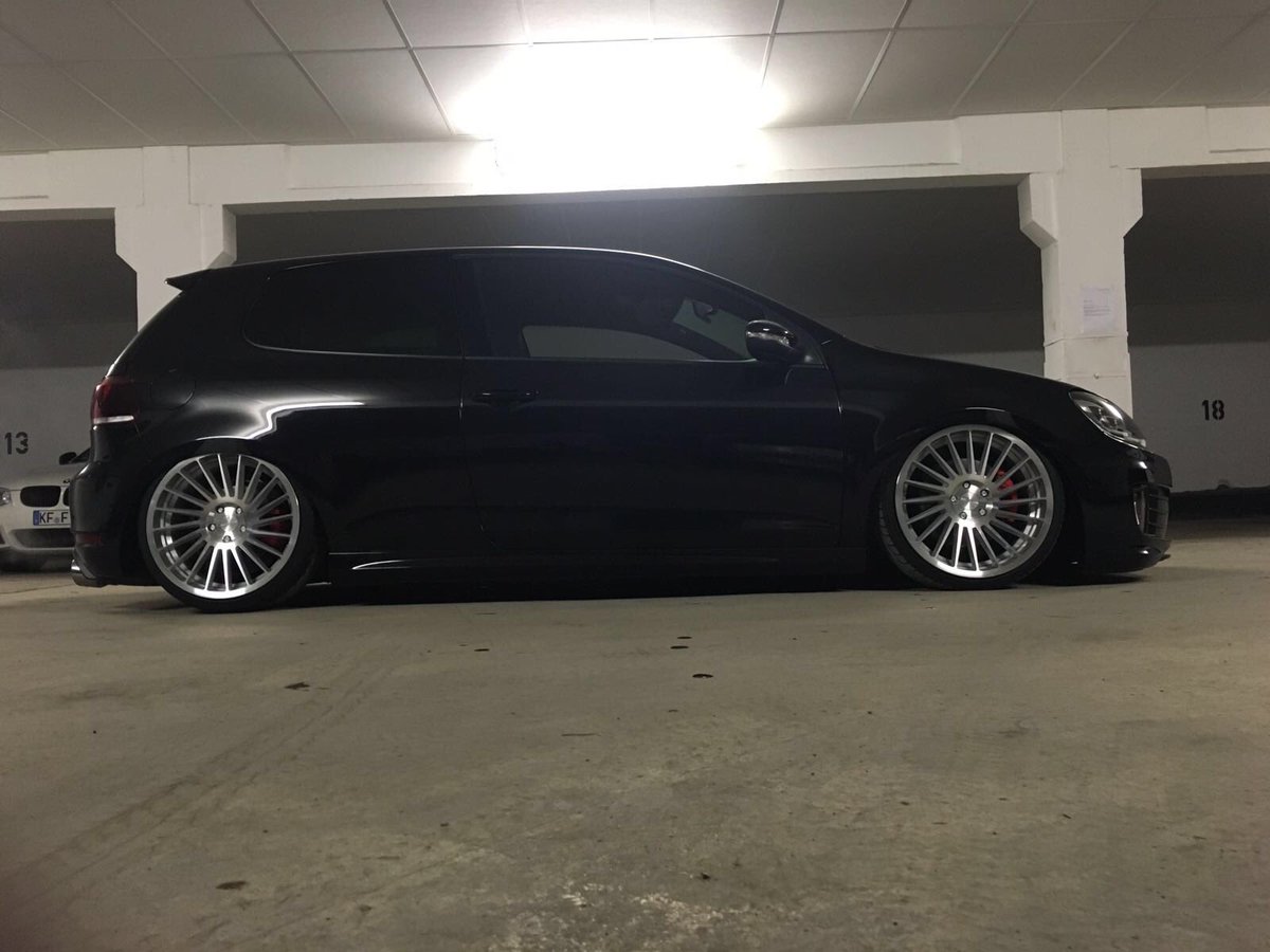 ahexclusive's tweet photo. MK6 #static #140mm by @ahexclusive | @Still_Static  with #indt @Rotiform cast wheels https://t.co/nsHqGPOeDv