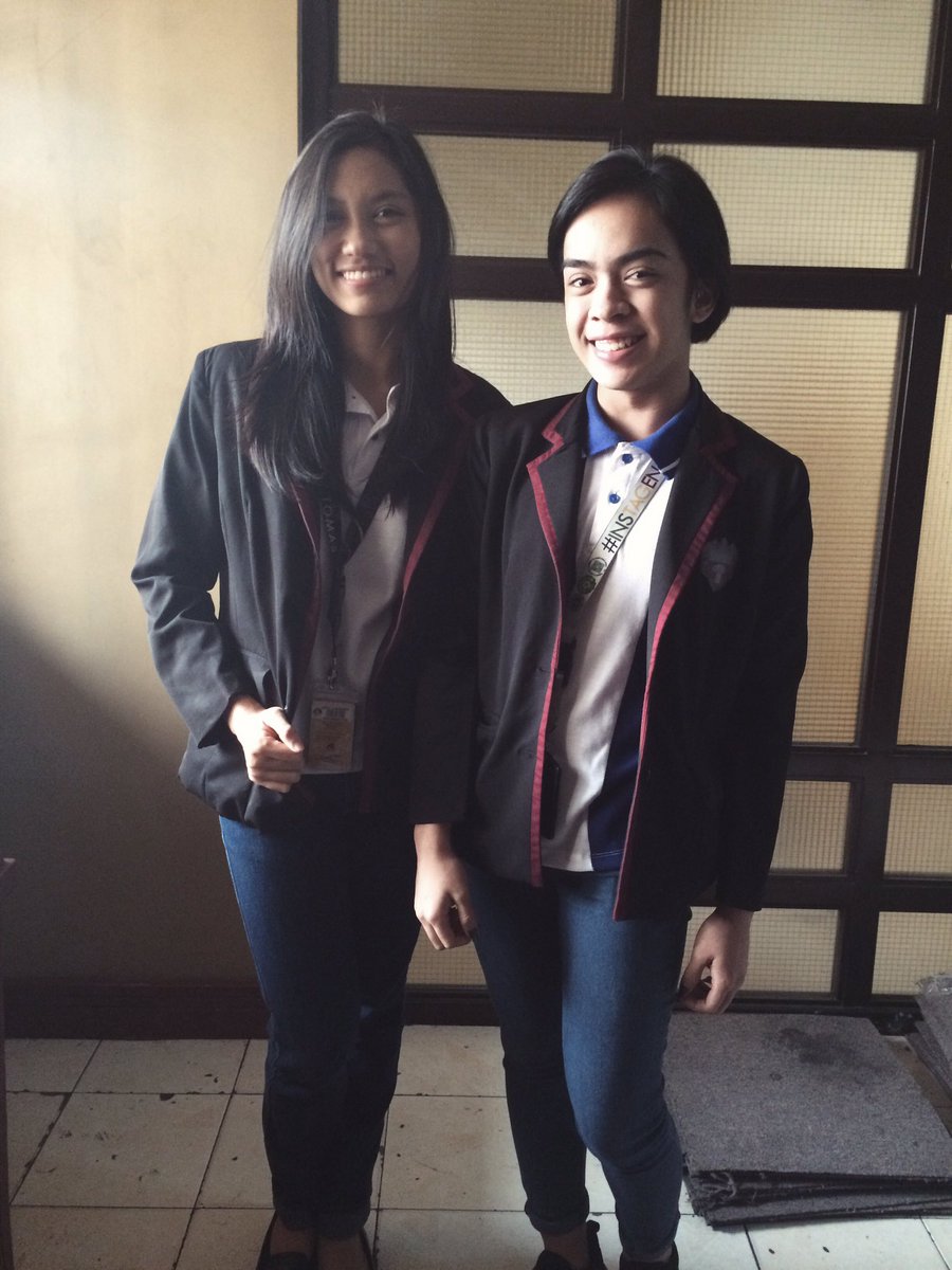 missthikey's tweet photo. Arki student for 3 days. 🤓 Shoutout to 2AR2!! ❤️ Hehe #BigSwitch2016 https://t.co/hFJsiJ2zjB