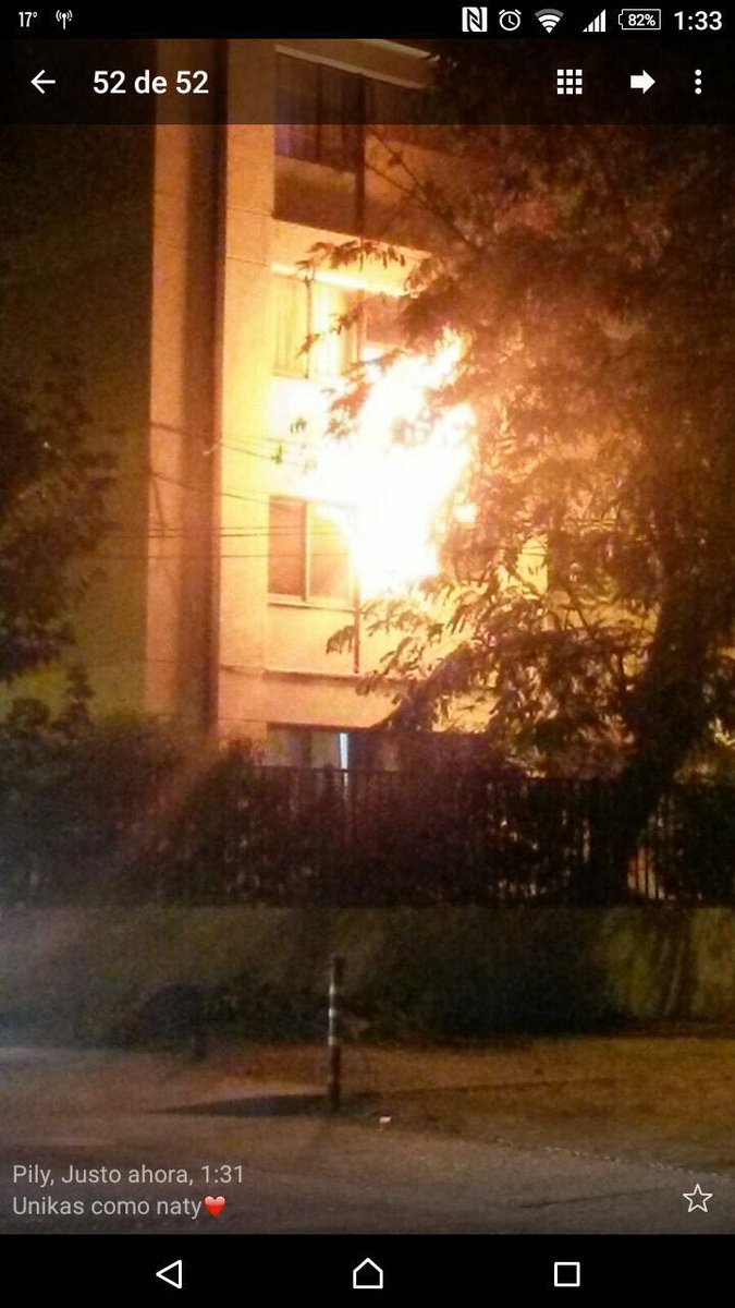 bomberosalamanc's tweet photo. Está madrugada incendio dept. en  condominio recsi en Salamanca cuarta region ..Bomberos realizó rescate de personas https://t.co/Fr7KCiyt5b