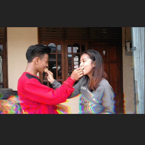 _Aiiisyah_'s tweet photo. Anniversarry2Monthsyg ❤ 💑� https://t.co/bboiFKfrXn