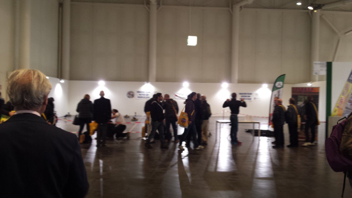 fidascitalia's tweet photo. Lo stand #Fidasc in diretta da #HITshow2016 - #FieradiVicenza. Vieni a trovarci! https://t.co/Diy4S80LTZ