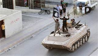 ISIS fighters are shaving bears and hiding in civilian homes to avoid airstrikes nbcnews.to/1XpQumn